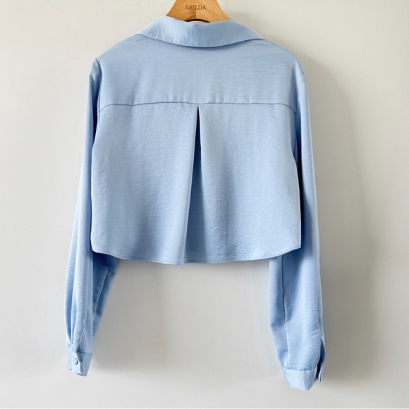 ZARA Satin Cropped Button-Front Blouse Light Blue Size M Minimal Chic - Picture 5 of 10